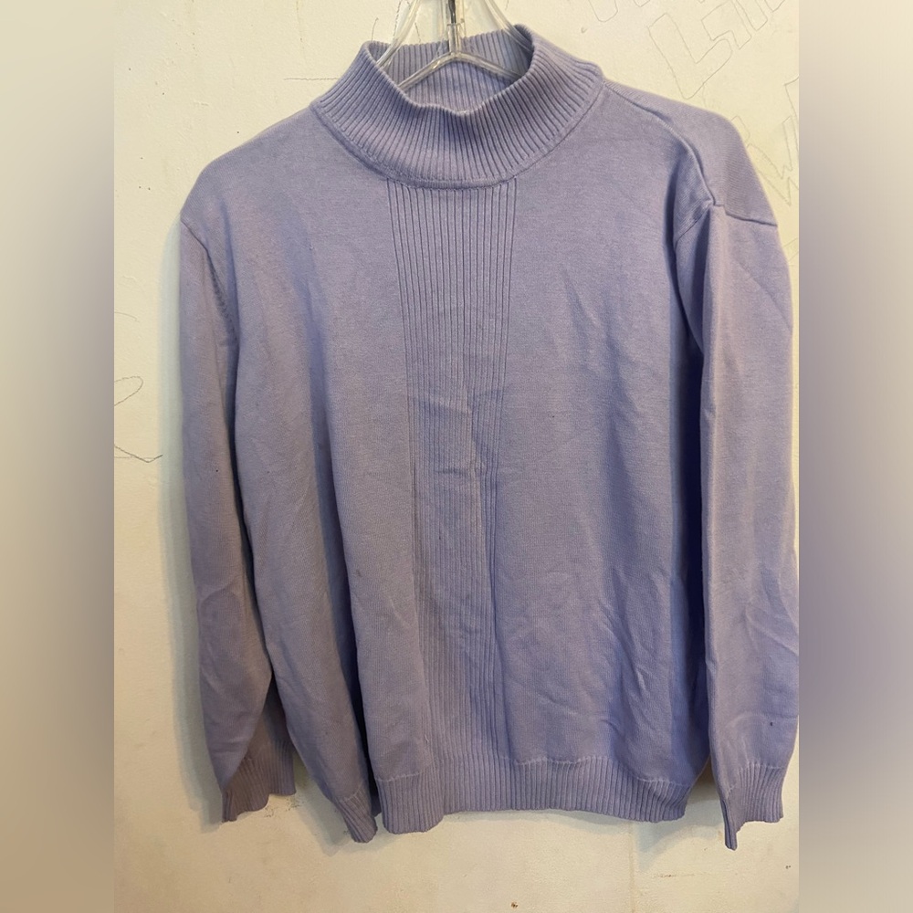 Purple sweater. Size 22/24.